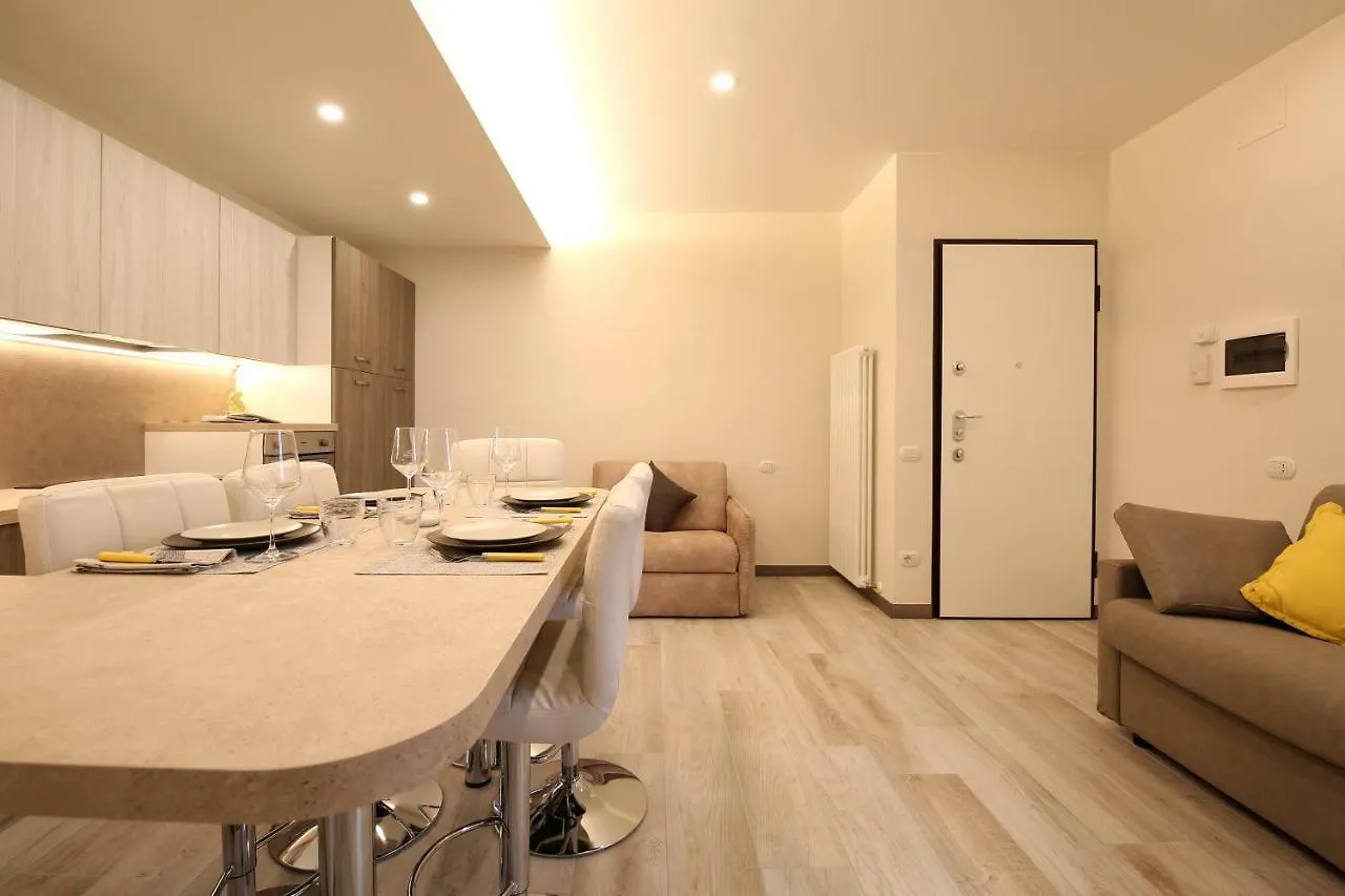 Appartamento Giardino Bellagio 0*,